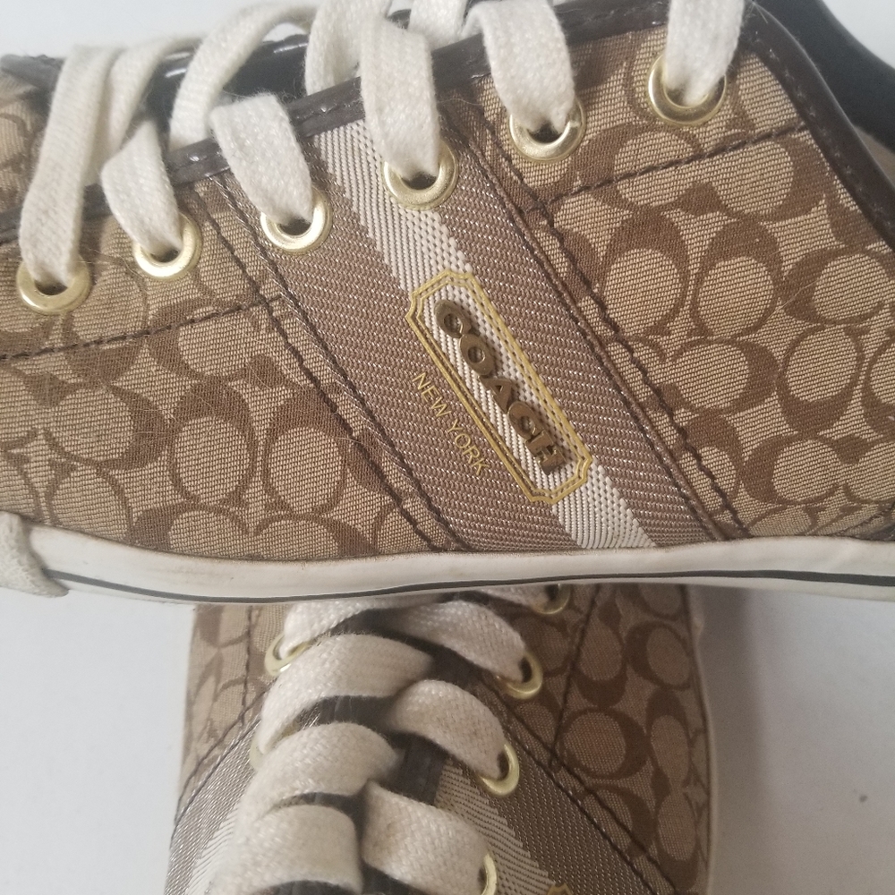 Coach womens shoes size 9 1/2